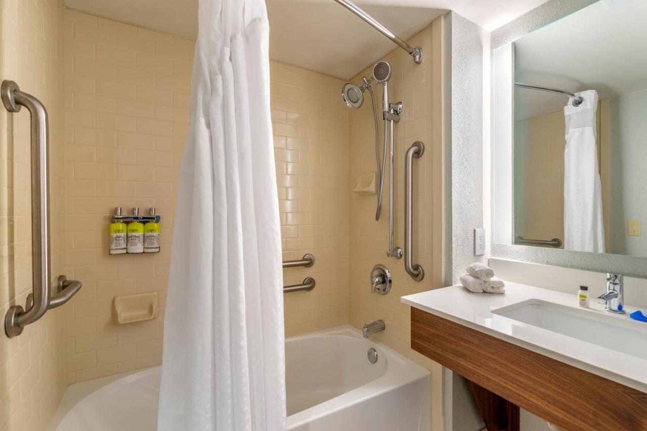 Holiday Inn Express Cape Coral-Fort Myers Area, An Ihg Hotel Kamer foto